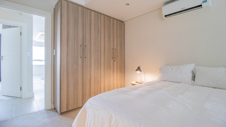 To Let 2 Bedroom Property for Rent in Fresnaye Western Cape